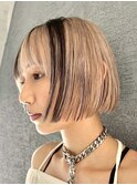 ホワイトベージュ ケアブリーチ デザインカラー ハイトーンボブ