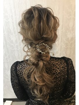 セットサロン ラビッシュポー(Setsalon RabichePow) 【ラビッシュポー】ローポニー【フランベアー】