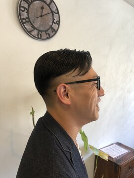 リビングヘアルーム(LIVING HAIR ROOM) 男前barberスタイル　 2ブロ×フェード