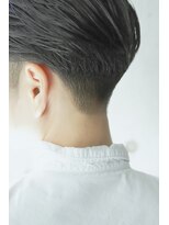 カライング(ing) スーツ短髪ツーブロック束感モテる黒髪シークレットパーマ流行