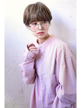 ロイジー(roijir) roijirイルミナインナーカラーxスパイラルxセンシュアルショート