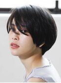 大人ショートボブ「クールシック×抜け感」