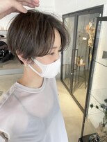 パーク(PARK)&nbsp;大人かわいいマッシュショートハンサムショートセンターパート