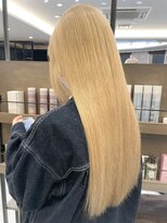 ルーブ トウキョウ(Loob. TOKYO)&nbsp;ミルクティーカラー.ブロンドヘア.ケアブリーチ.韓国風カラー