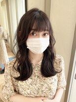 リアン(LIAN)&nbsp;低めのレイヤーと馴染むシースルーバング