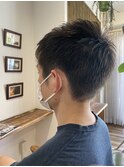 刈り上げツーブロック　メンズビジネスベリーショート