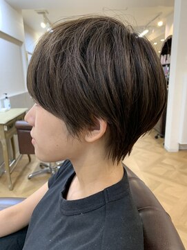 インビテーション(invitation) マッシュショート