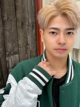 オムデュー(HOMME DEUX)