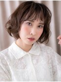 くすみベージュ大人巻きデジタルパーマ抜け感ボブY戸頭30代40代