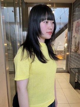 シティ(sity.) レイヤーカット　オリーブカラー　天神