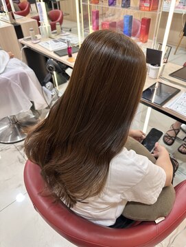 フェイス 伊勢原(FACE。) 明るめベージュ