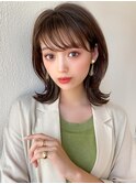 2wayバングでイメチェン！顔まわりレイヤーくびれヘアが人気