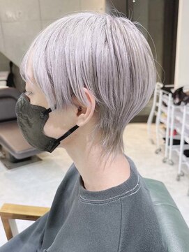 デイズ(days) 黒髪からでもOK!ホワイトグレージュダブルカラーマッシュウルフ