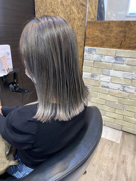 アルファ(alpha) 大人ガーリー/ダークアッシュ/似合わせカット/ミディアムレイヤ