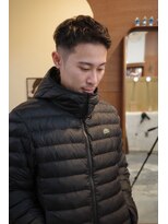 エディ(Edy)&nbsp;メンズパーマ刈り上げスキンフェードスパイキーショート眉カット