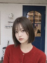 ミリール (Mireel)&nbsp;ヌーディブラウン　顔周りレイヤーボブ　毛先ワンカール