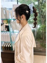 ファーレンピュアスウィート(fahren-pure-suite)&nbsp;party style 編み下ろしポニーテール