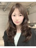 グレージュブラウン/ミディアムレイヤー/韓国巻き/顔周りカット
