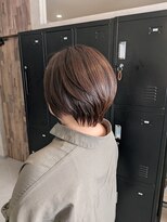 ビーガーデン(B.GARDEN)&nbsp;【大人女性の美シルエットショートボブ】