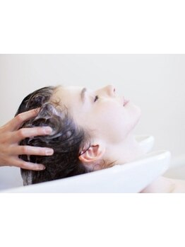 来店されるほとんどの方に選ばれるsaikoオリジナルヘッドスパ◎極上の癒しを体感してください☆