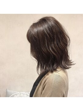 ライフ ウィズ ヘア(LIFE with HAIR) 外ハネセミディボブ