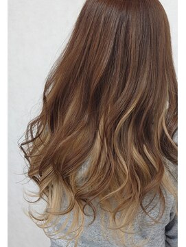 プラーグ ヘアー(Prague Hair) ショコラベージュ