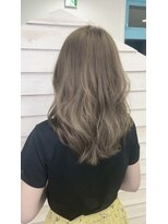 ウル(ulu)&nbsp;ミルクティーベージュハイトーンカラー透明感カラー20代30代