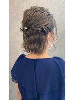 ビアンカ(Bianca) 【Bianca】 ショートでも出来る♪編み込みハーフアップ☆