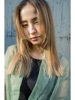 ガレージ バイ グリーン 原宿 表参道(Garage by green)&nbsp;【loki】ブロンドカラー×顔周りレイヤー