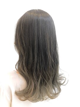 ホットドッグ(Hot Dog) マッシュ/くびれヘア/メルティカラー/プレミアムカラー[平塚]