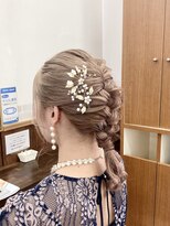 トップヘアー 中庄店(TOP HAIR fuapua)&nbsp;ハイトーン編み込みアレンジ『Nao』