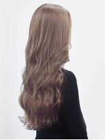 アテム 大町店(Atem) 透明感カラー×グレーベージュ