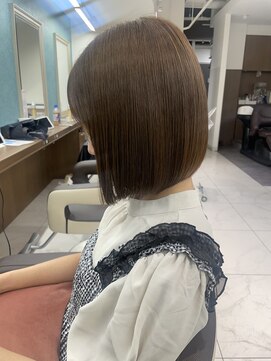 アッシュ 下北沢店(Ash) コンパクト前下がりボブ