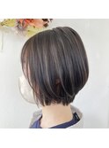 ショートボブ