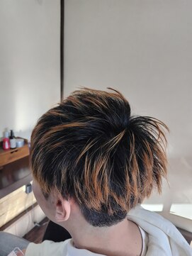 クラウド(Cloud) ツーブロック毛束ショート