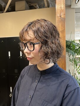 シーン(seen.) くしゅくしゅボブパーマ