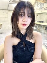 サイン 渋谷(SIGN)&nbsp;グレージュレイヤーカットグレージュブリーチ無し