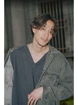 カットストゥディオス 草津店(cut studios)の写真/【草津/栗東メンズ専門】カット+眉カット+パーマ￥8000 出来る男を演出するスタイルで印象もUP