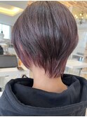 ピンクベージュ