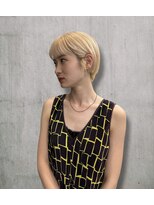 シエスタ(SIESTA)&nbsp;ダブルカラー　ブロンドヘア