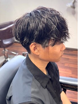 リ メイロ(Re.Meiro) ゆるめシャドウパーマ【メンズ/パーマ/眉毛/沖縄市/美里】