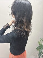 ヌークバイラヴェスト 四日市(neuk by lovest)&nbsp;レイヤー　グレー×インナーピンク