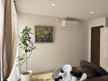 イロトイロ(iro to iro)の雰囲気（＊フルフラットのシャンプー台＊お首が疲れにくく快適な寝心地♪）