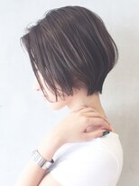 アルバム 新宿(ALBUM SHINJUKU)&nbsp;エアリーショートボブ_グレージュひし形シルエット_ba79643