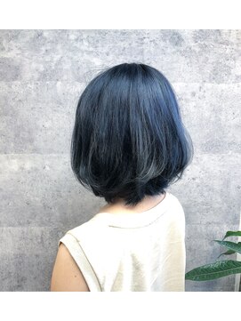 キャラ シャローネ 池袋(Chara Chalone) ダークネイビー/透明感増し【キャラシャローネ池袋/池袋東口】