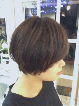 ヴァロ ヘアデザイン(valo Hair Design) マッシュショート