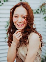 ナウラ(Naurra)&nbsp;センターパートで上品カール【倉敷】