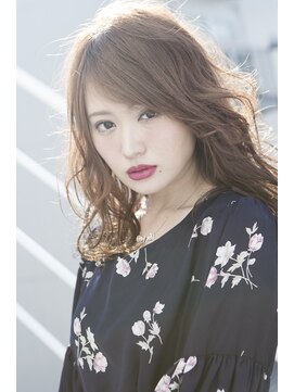 ミエル ヘア 新宿(miel hair) 〈mielhair新宿〉大人ウェーブ ナチュラルミディ イルミナ