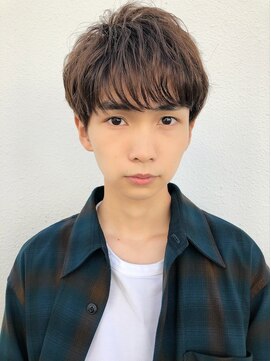 クーエフー(coo et fuu) 20代30代爽やかサイドパートマッシュ　短髪