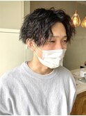 センターパート×ツイストスパイラルパーマ